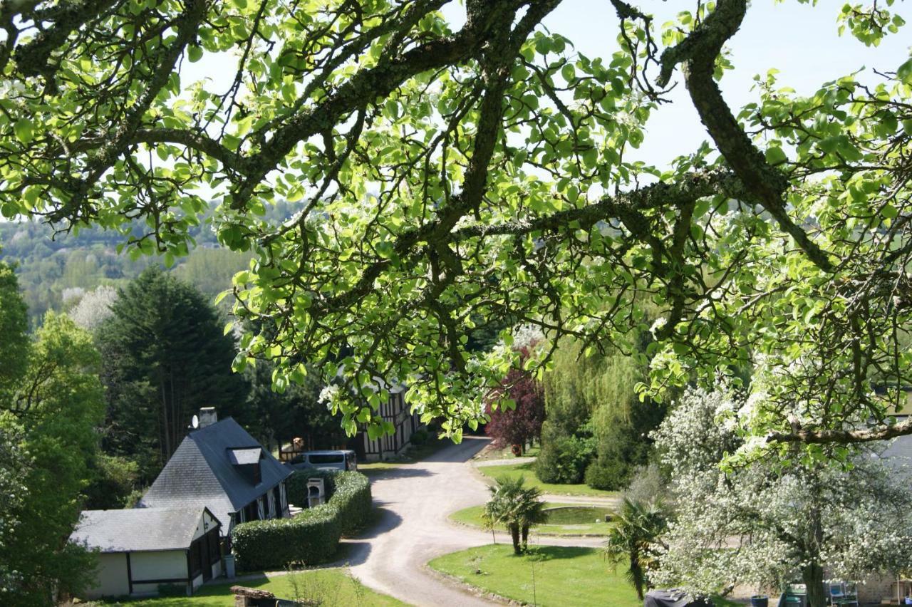 Gites - Domaine de Geffosse Pont-Évêque Extérieur photo
